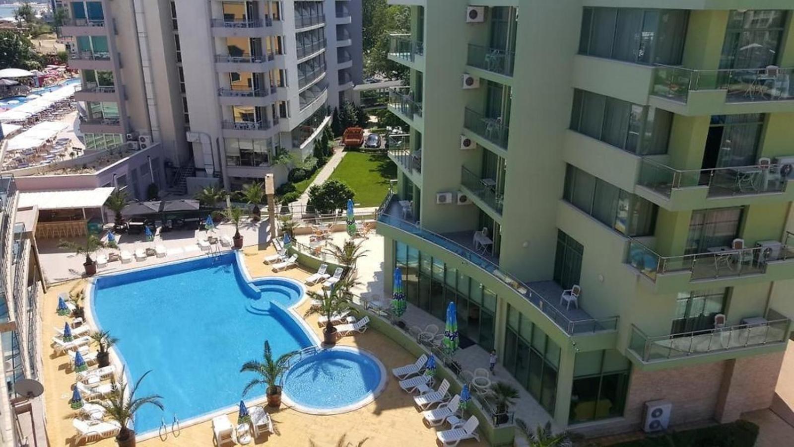 Family Gallery Hotel